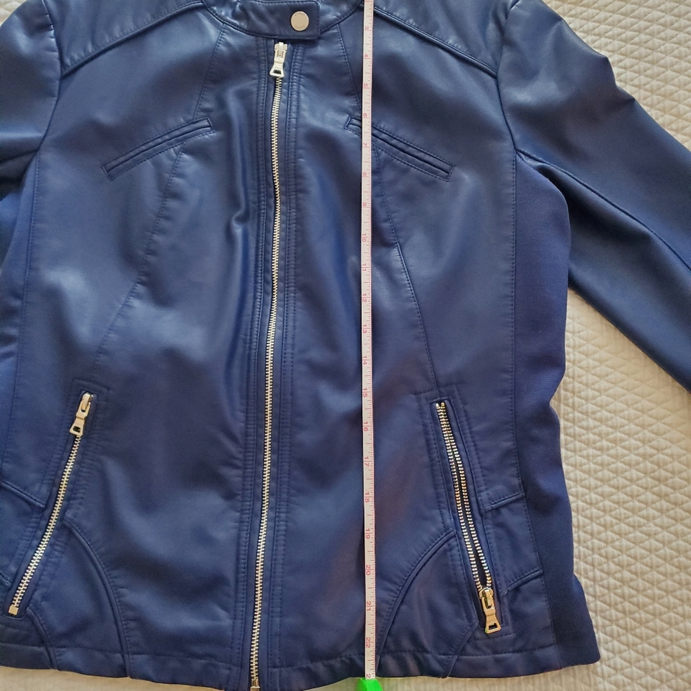 Guess jacket - Picture 9 of 12